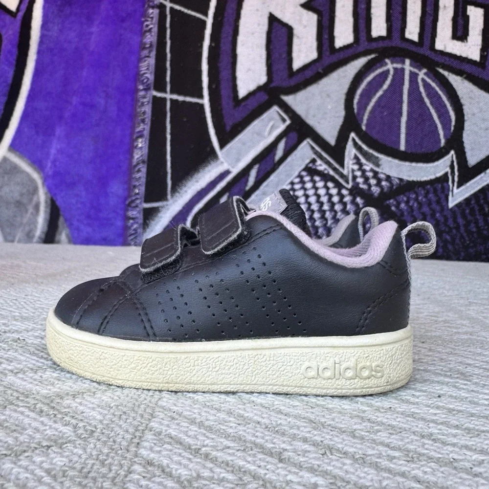 Size 5k - Adidas Black‎ Leather Sneakers Shoes Childrens Kids